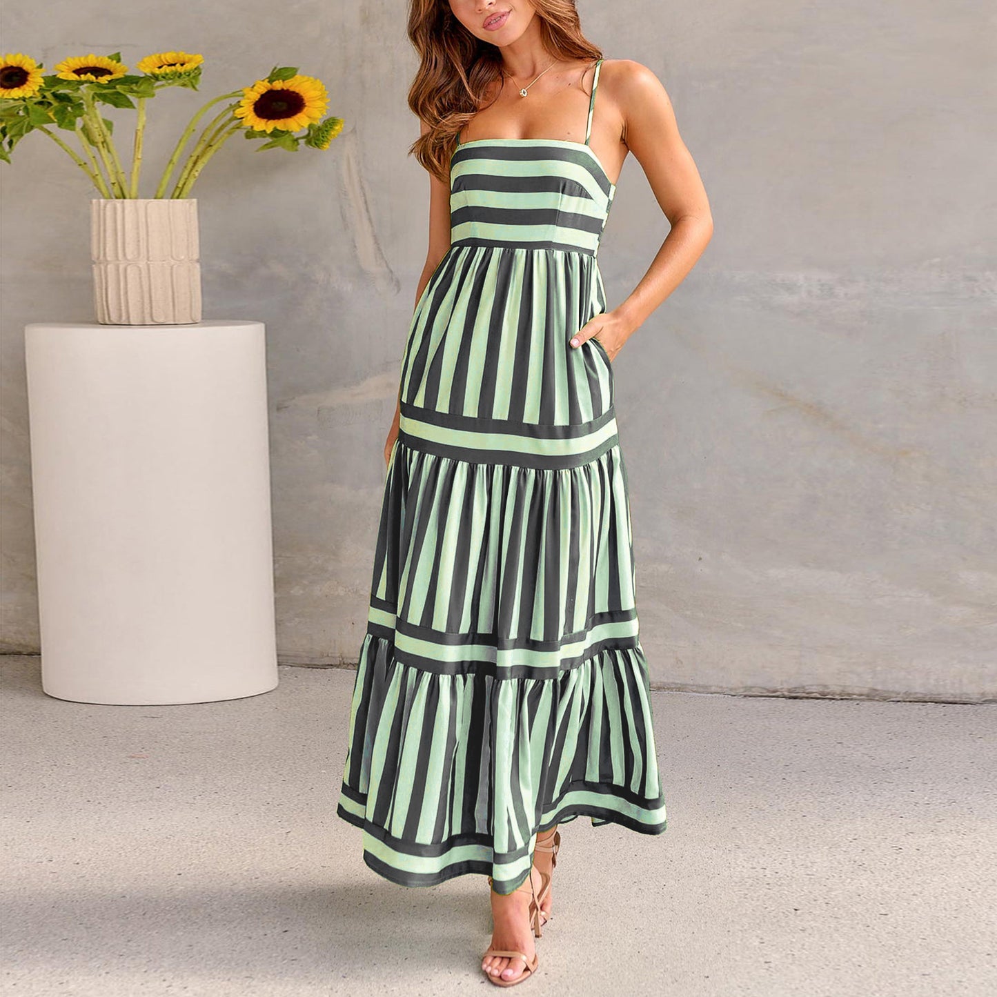 Robe Longue à Rayures – Élégance & Légèreté