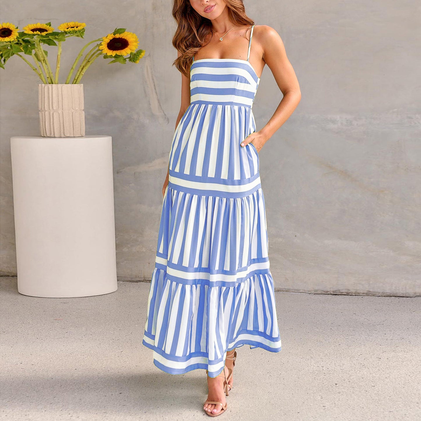 Robe Longue à Rayures – Élégance & Légèreté
